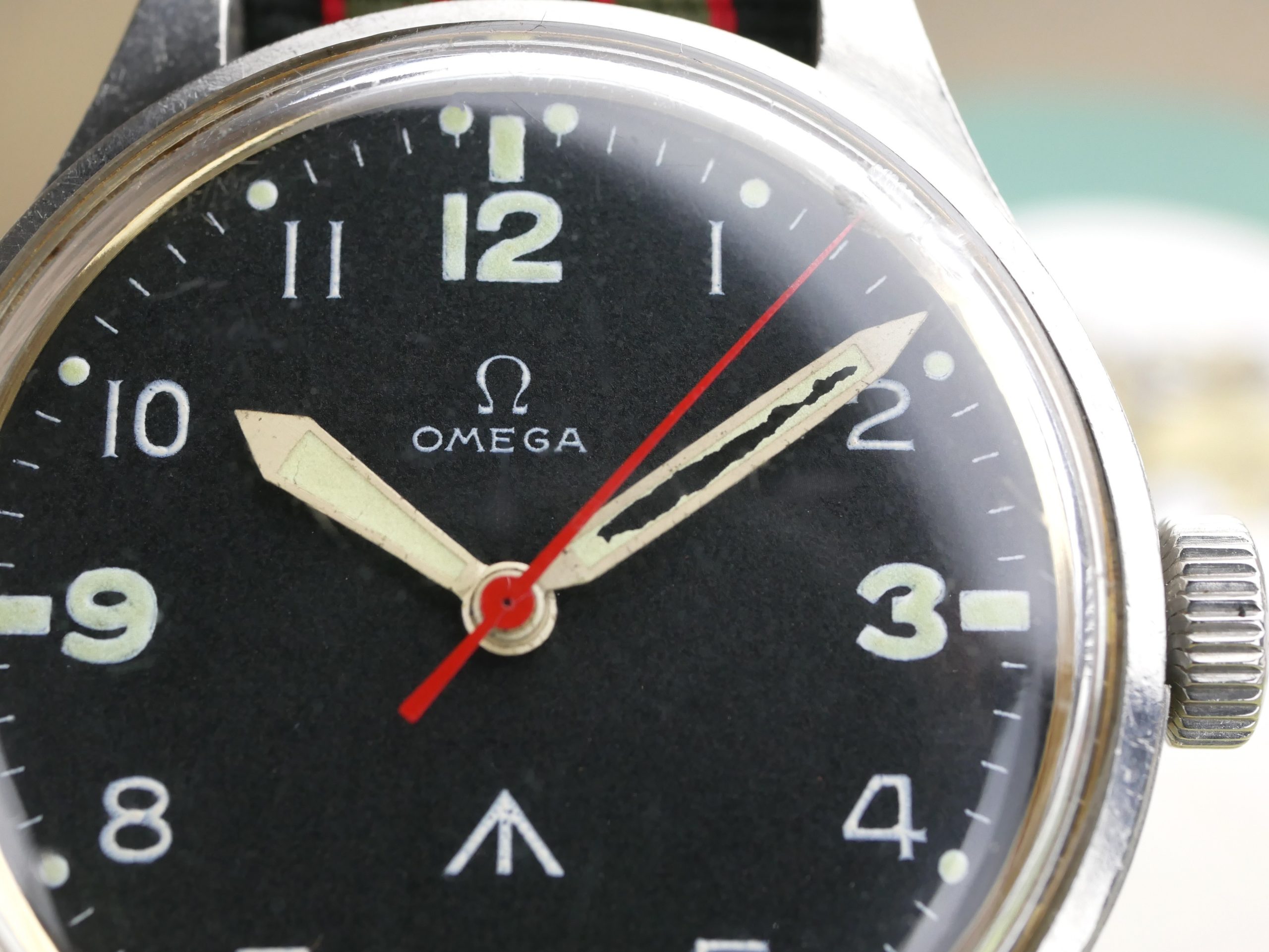 Omega Rhodesian 1956 6B/542 Thin Arrow Pilot's Watch